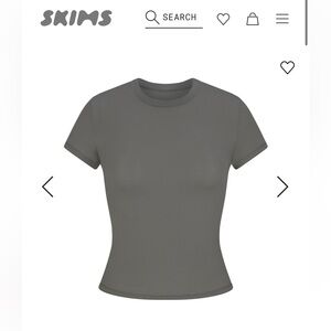 SKIMS fits everybody t-shirt in Gunmetal XS